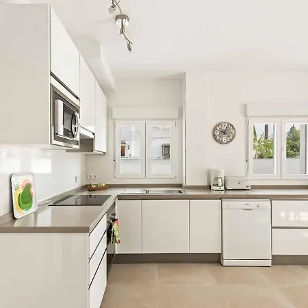 Catalina ヴィラ ネルハ